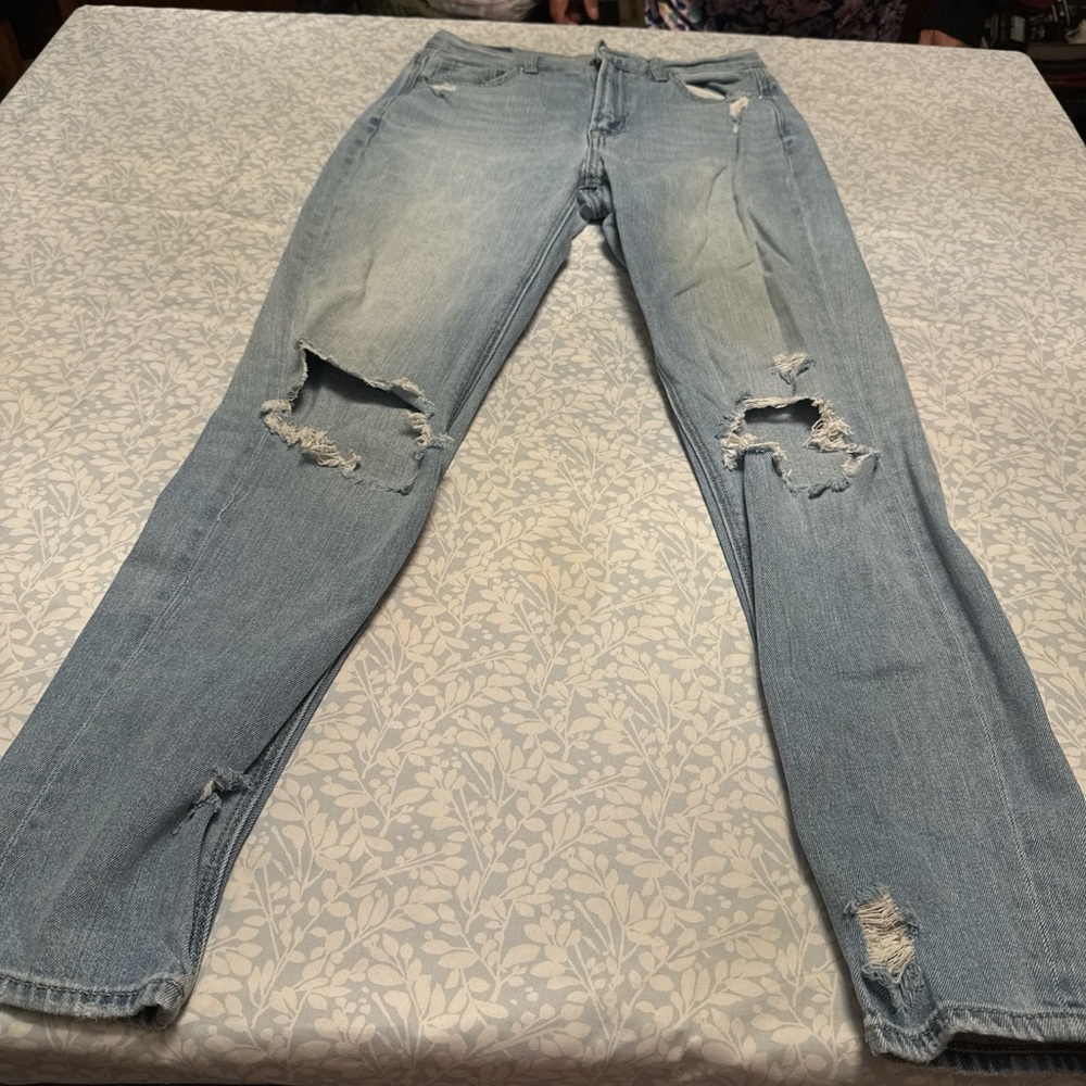 AE mom jeans